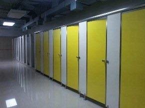 اسعا كومباكت HPL فواصل وقواطيع حمامات وشيتات