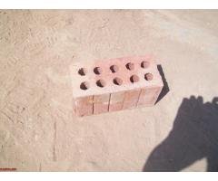 طوب احمر طفلي و اسمنتي - 1